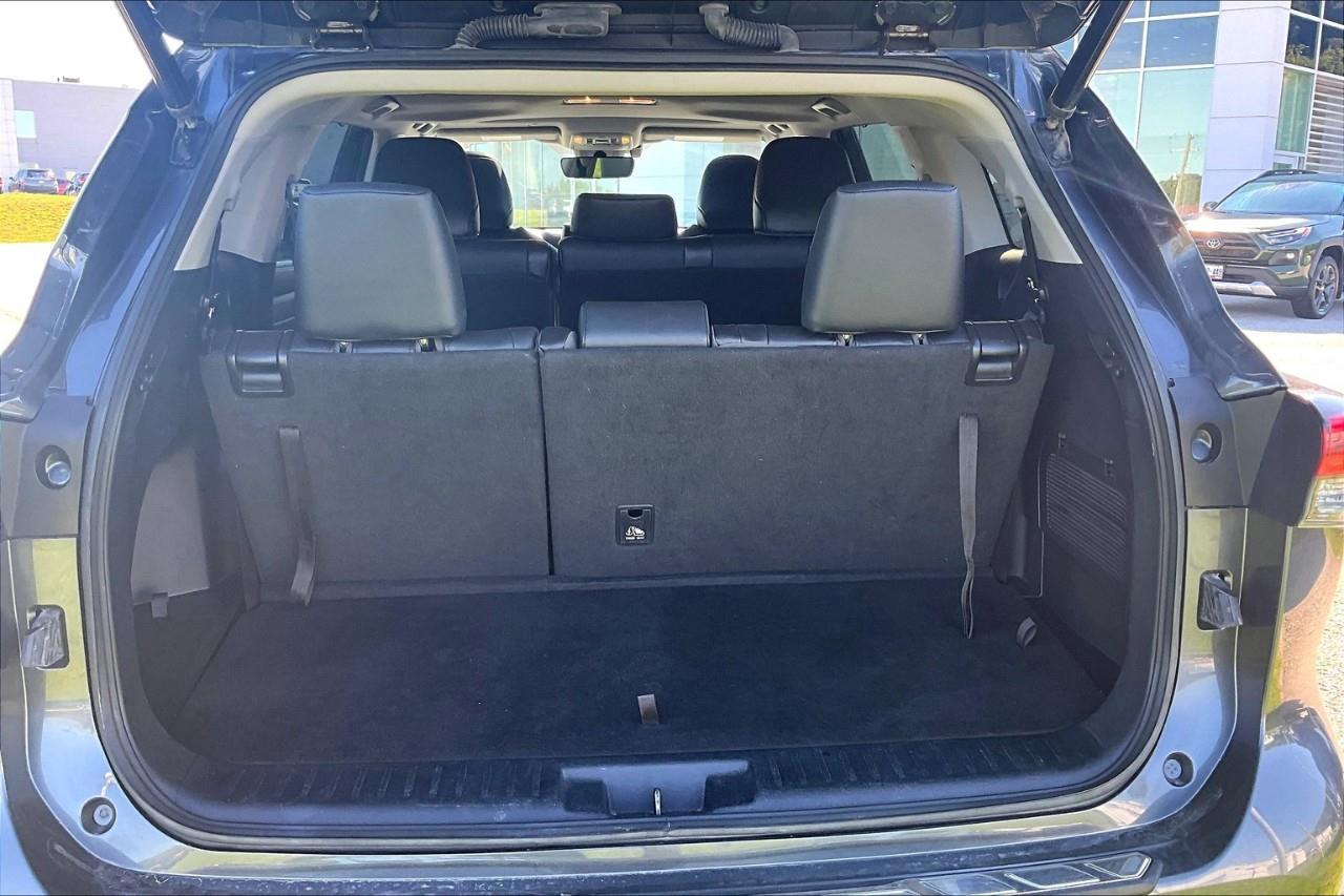 2021 Toyota Highlander HYBRID XLE Photo