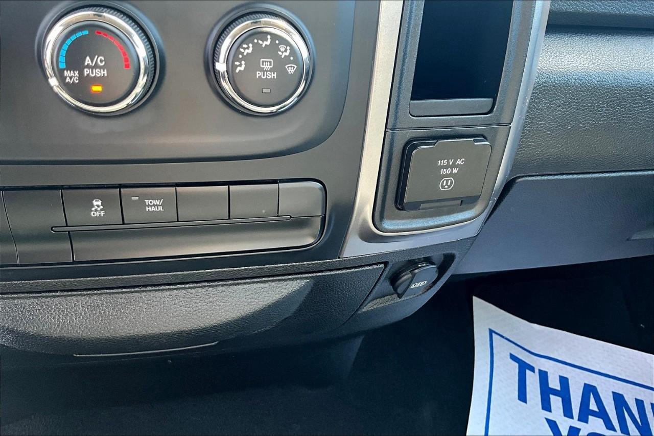 2023 RAM 1500 Classic SLT Photo