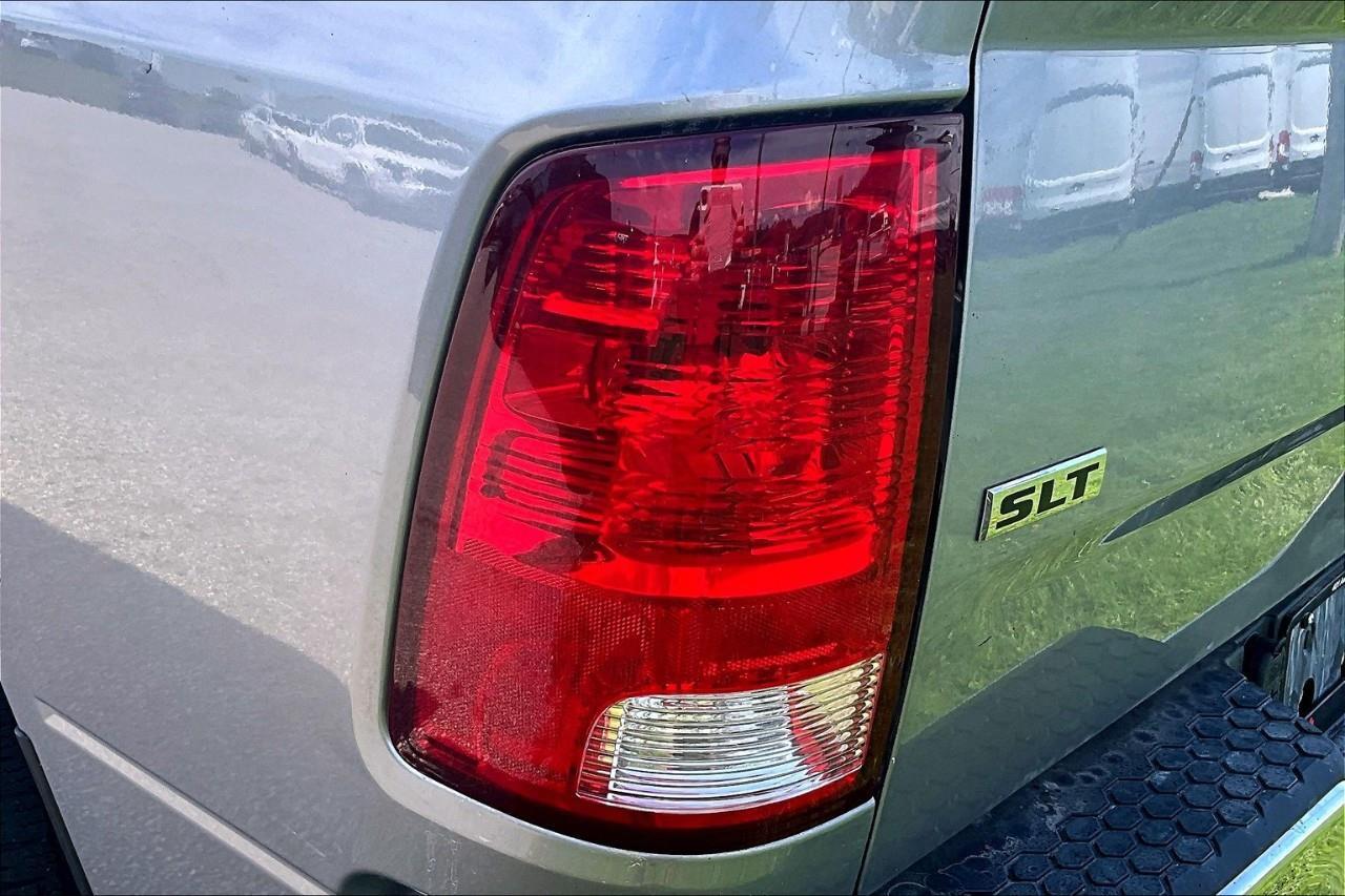 2023 RAM 1500 Classic SLT Photo