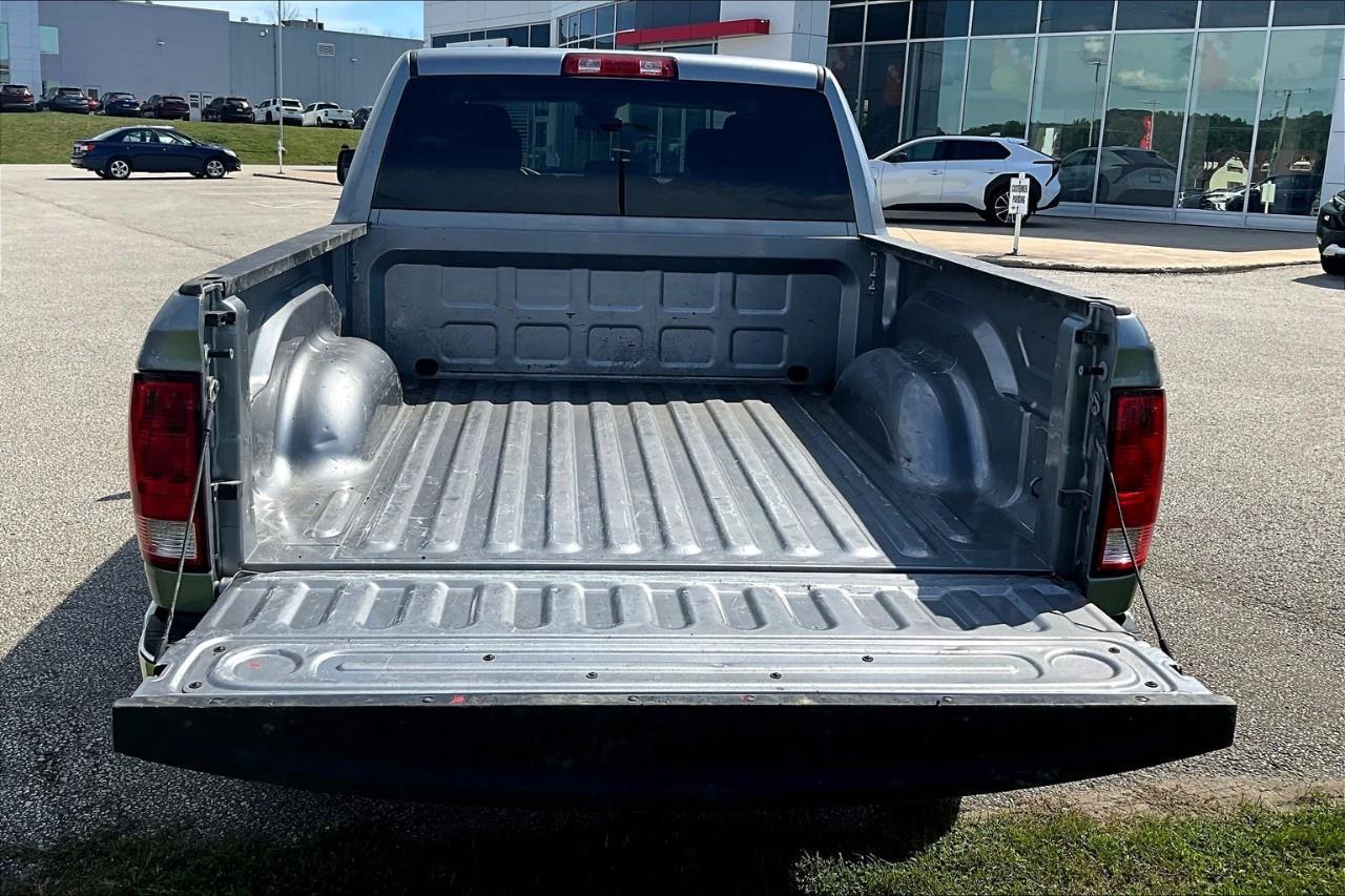 2023 RAM 1500 Classic SLT Photo