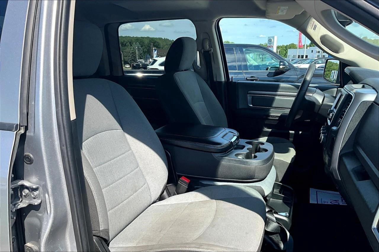 2023 RAM 1500 Classic SLT Photo