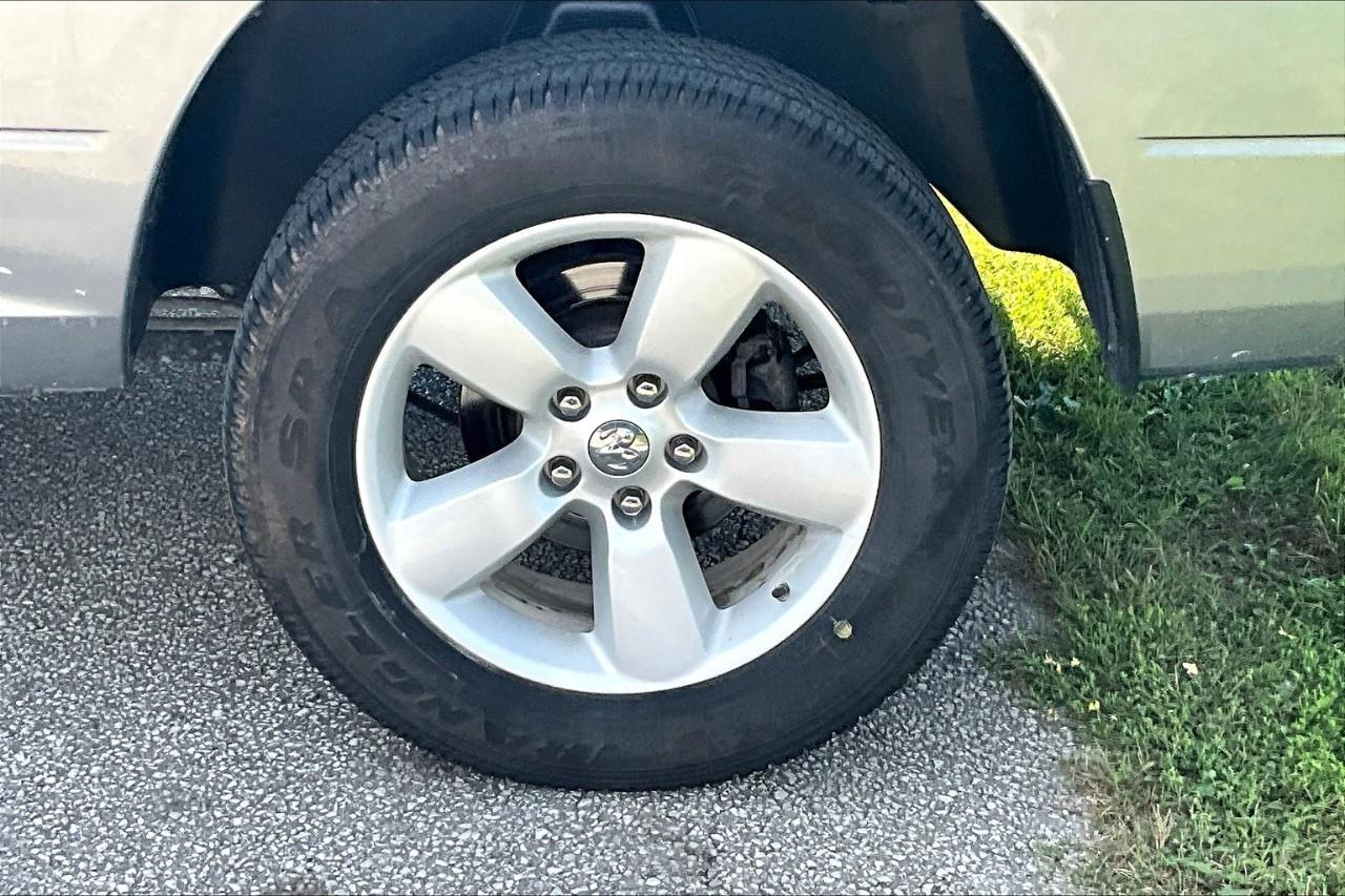 2023 RAM 1500 Classic SLT Photo