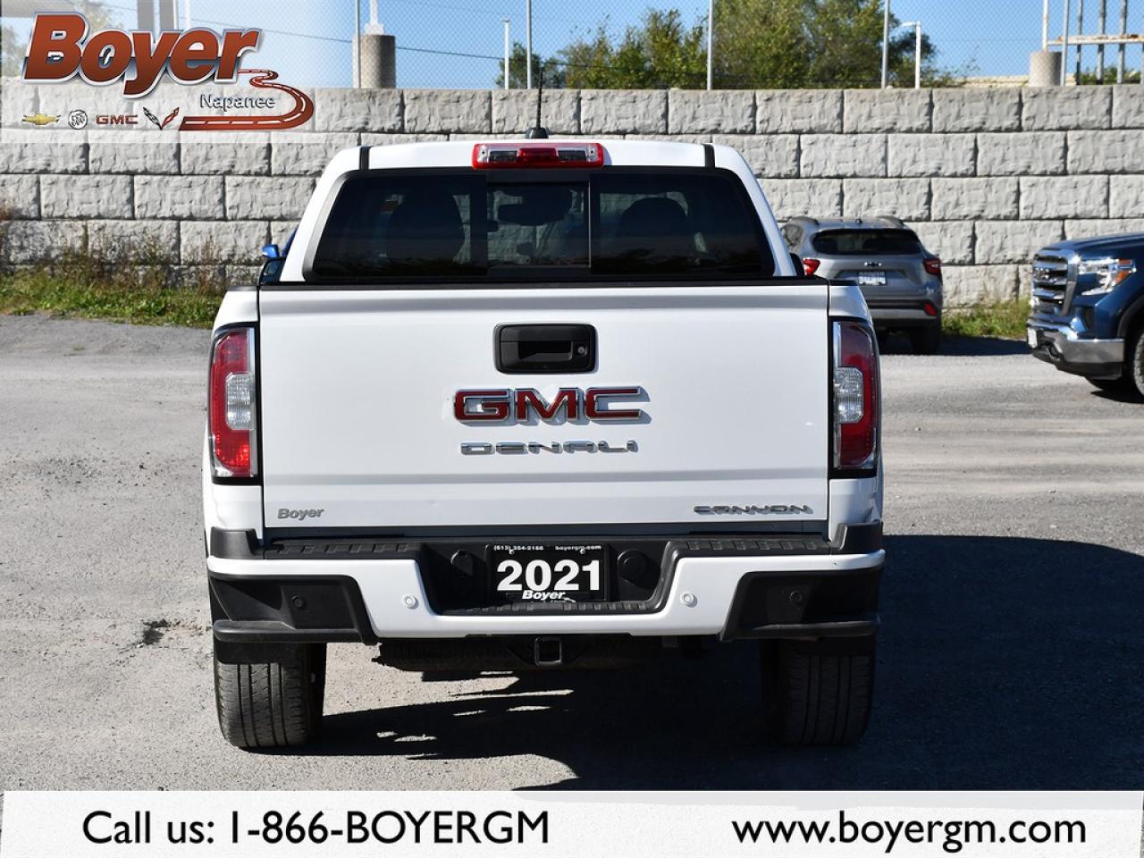 2021 GMC Canyon Crew Cab Short Box 4-Wheel Drive Denali Photo4