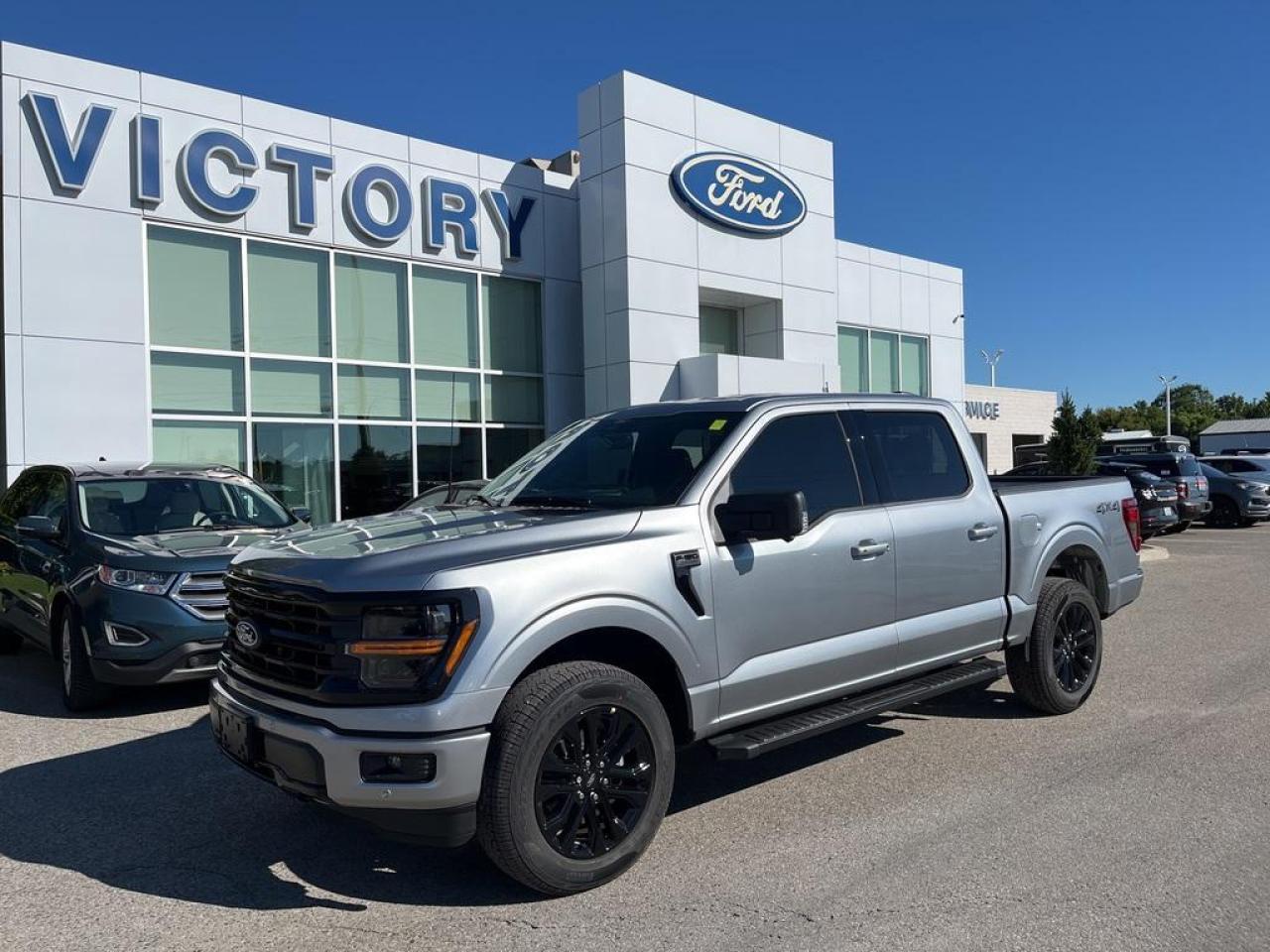 New 2025 Ford F-150 XLT for sale in Chatham, ON