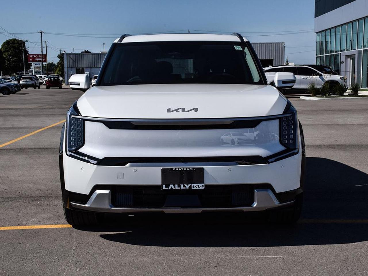 2026 Kia EV9 Land w/Premium Package Photo