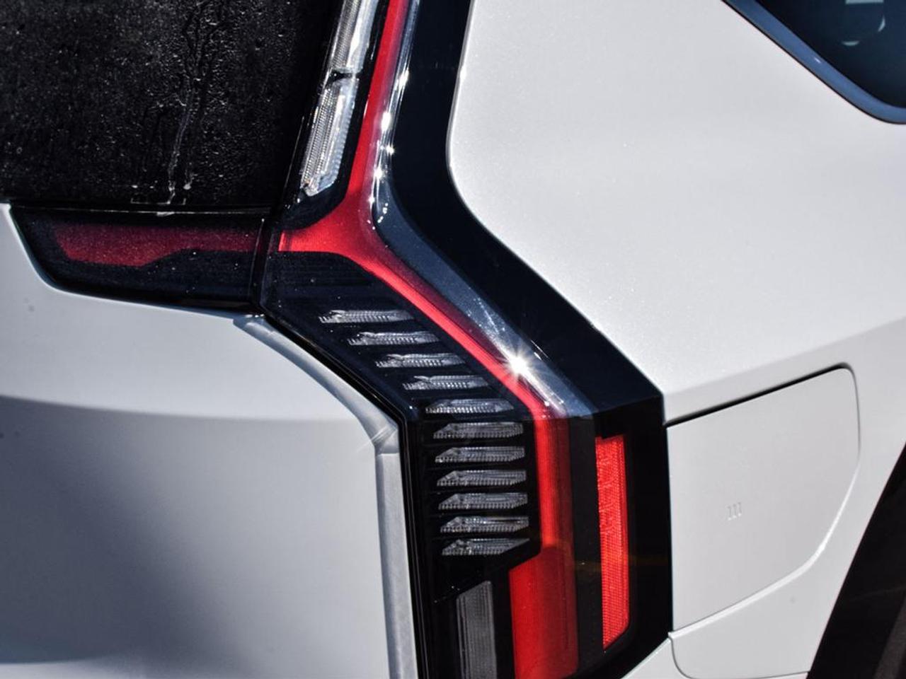 2026 Kia EV9 Land w/Premium Package Photo