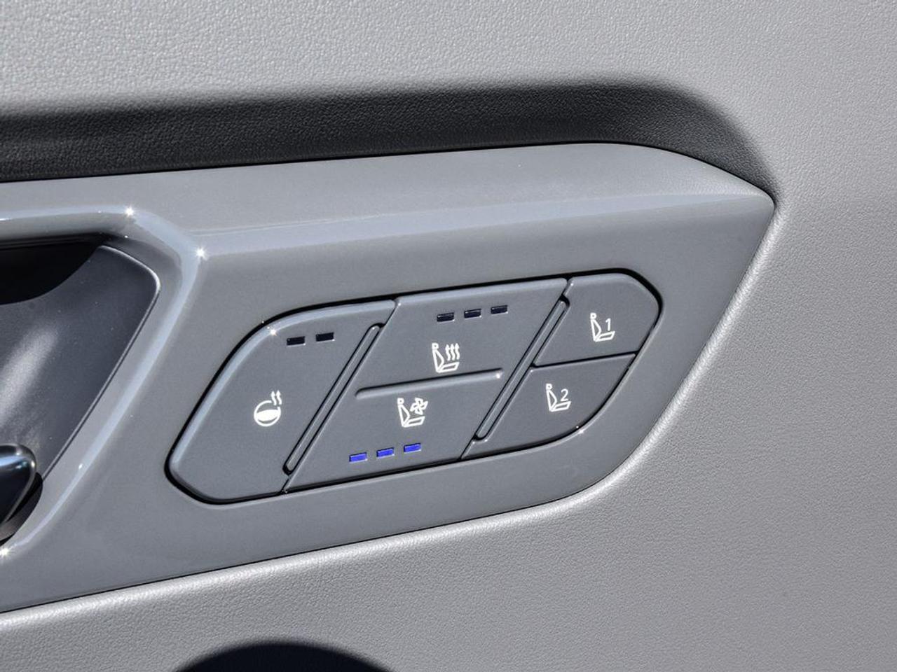 2026 Kia EV9 Land w/Premium Package Photo