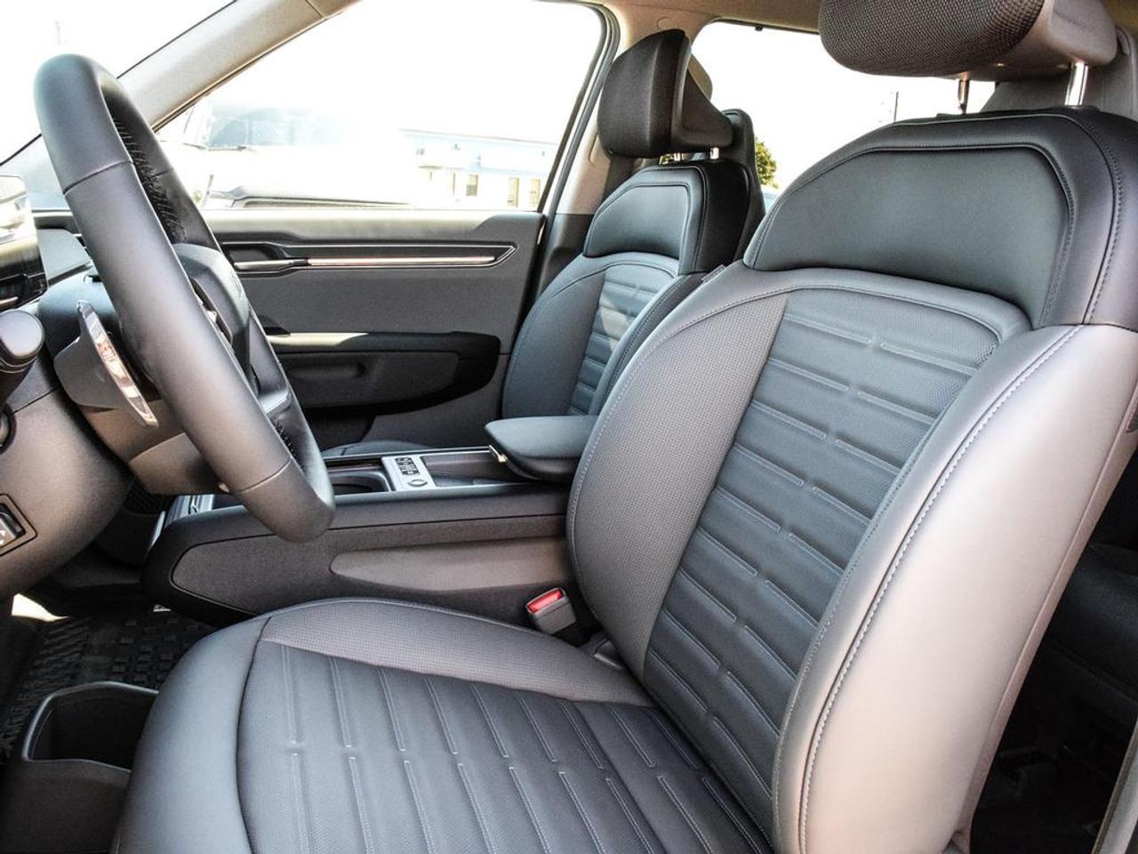 2026 Kia EV9 Land w/Premium Package Photo