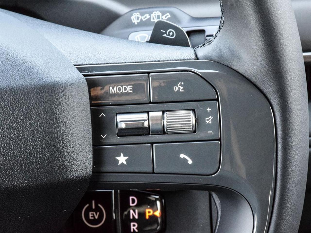 2026 Kia EV9 Land w/Premium Package Photo