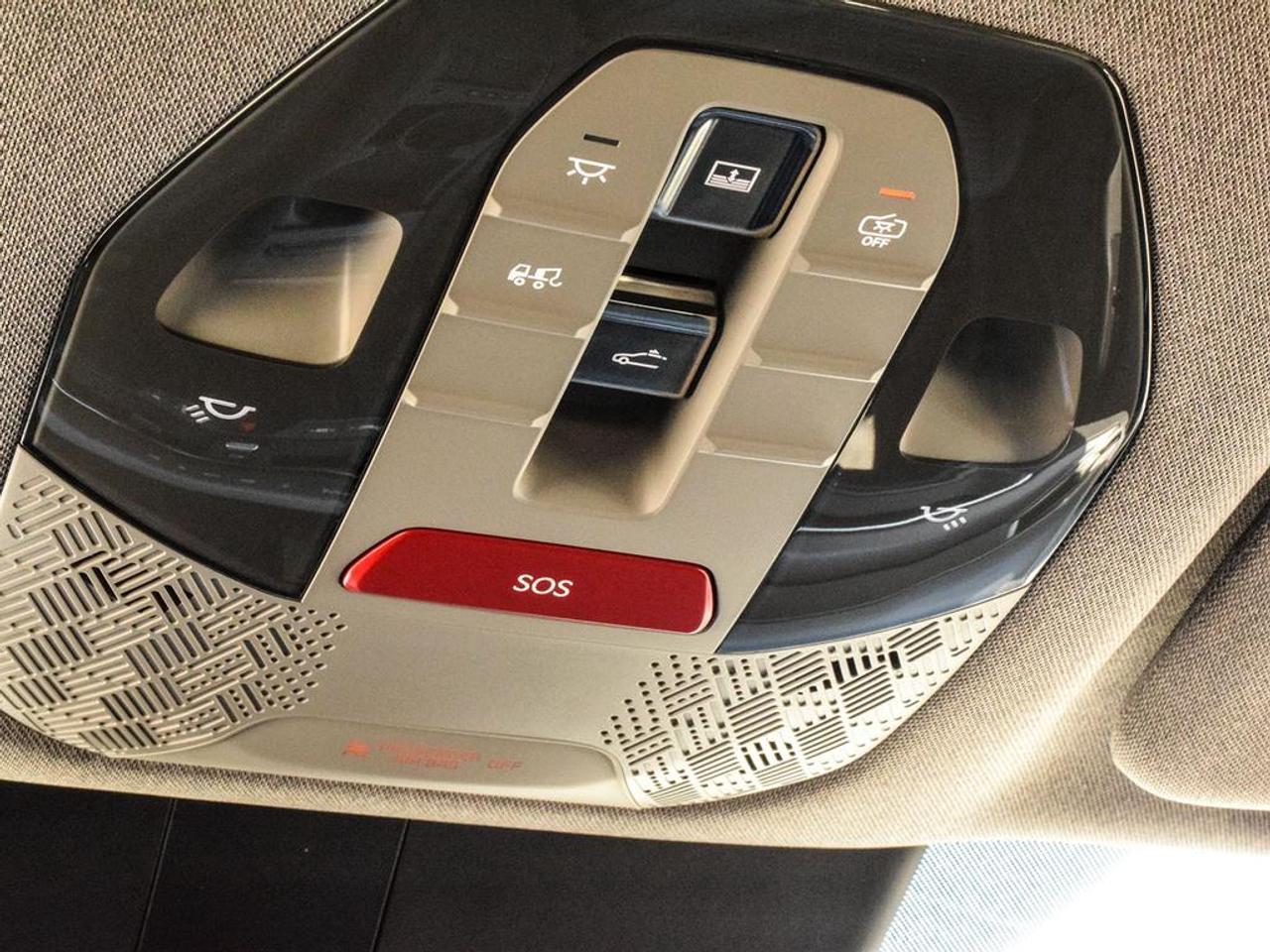 2026 Kia EV9 Land w/Premium Package Photo