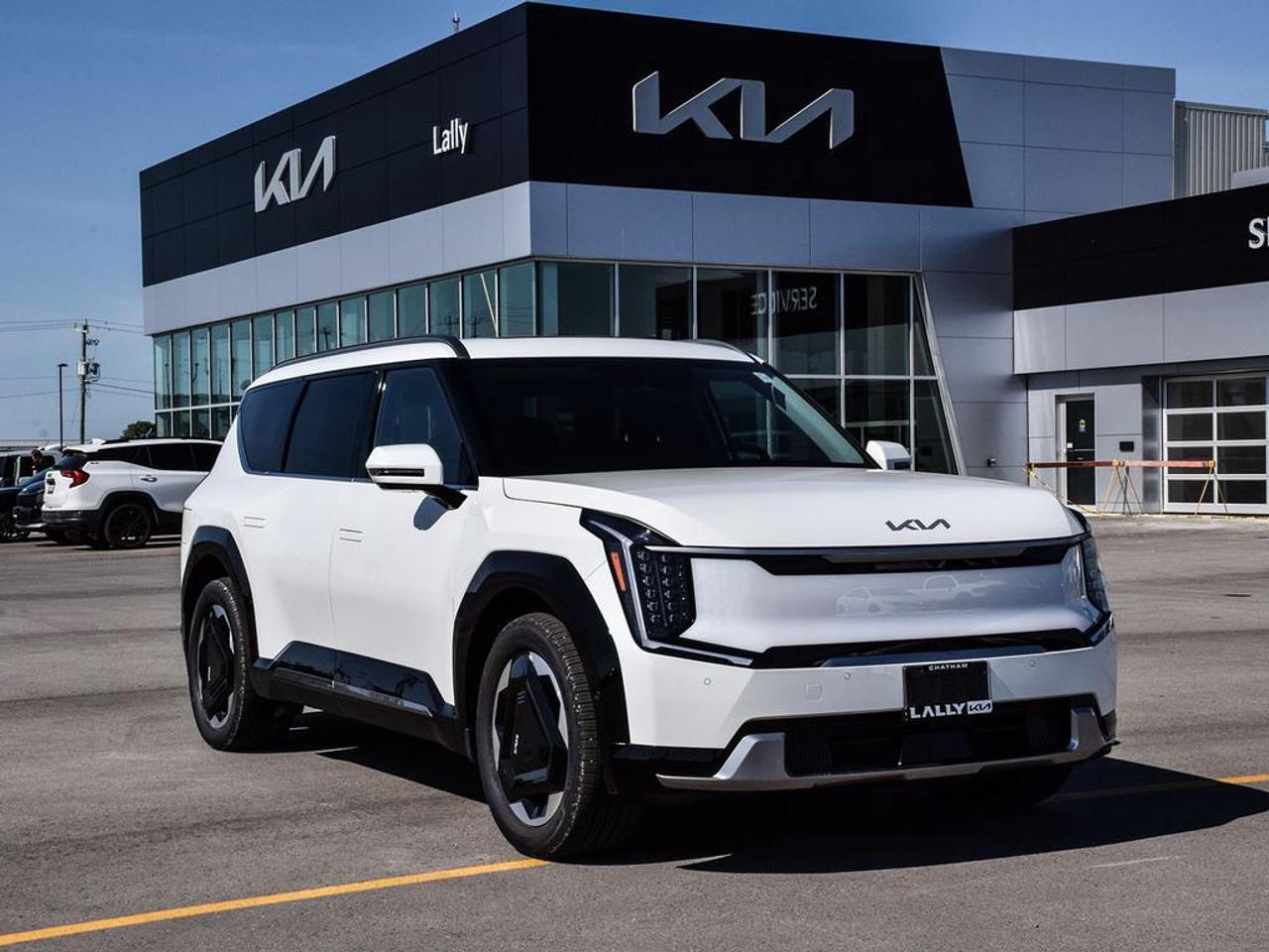 2026 Kia EV9 Land w/Premium Package Photo