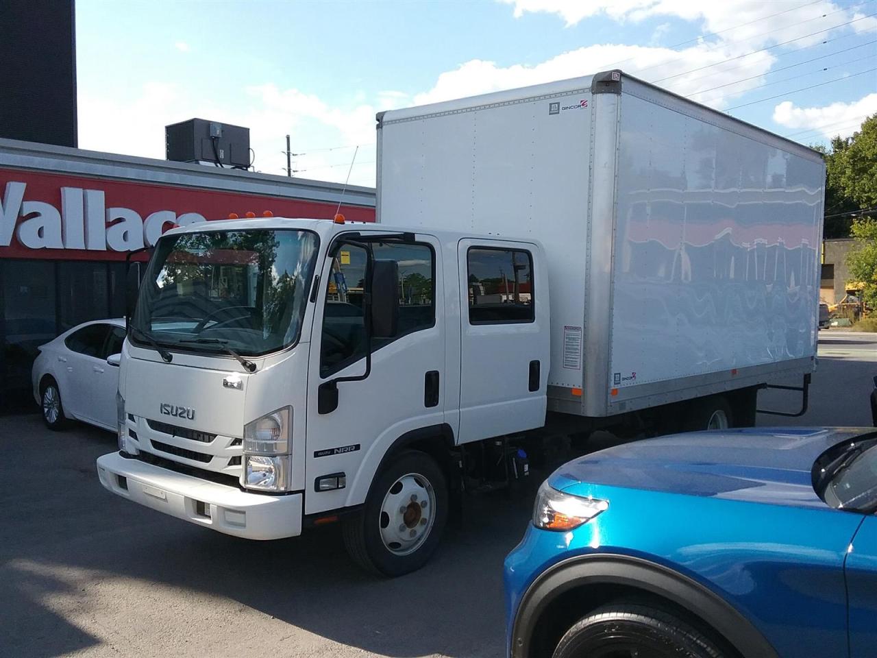 Used 2022 Isuzu NRR COE Crew Cab | Diesel | Balance of Factory Warranties | COMMERCIAL LEASE AVAILABLE. for sale in Ottawa, ON