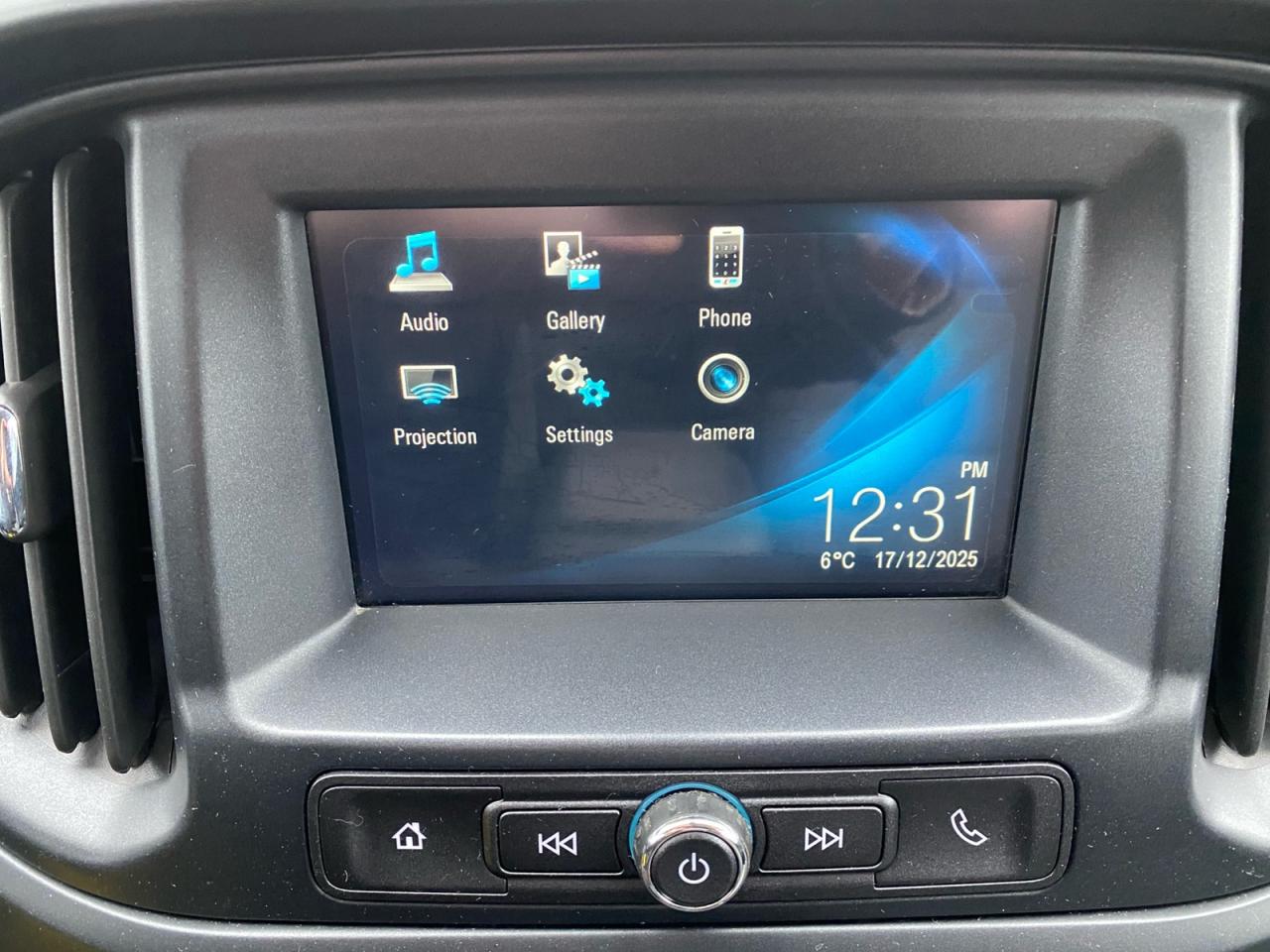 2018 Chevrolet Colorado Crew Cab | 4X4 | V6 Photo