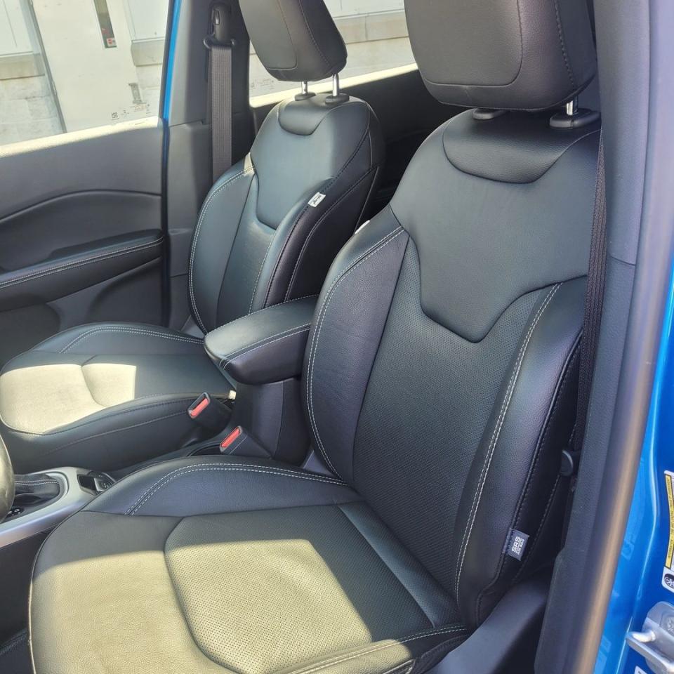 2021 Jeep Compass NORTH Photo9