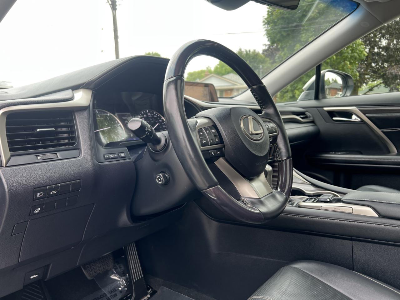 2017 Lexus RX 350 AWD - Photo #15