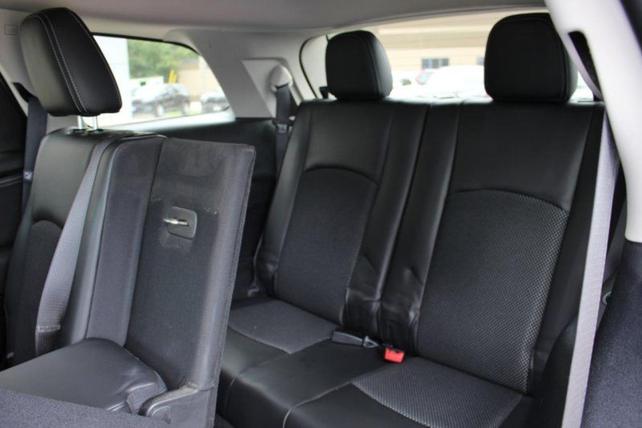 2017 Dodge Journey Crossroad*Low Ks*Heated Leather*3rd Row*Bluetooth - Photo #17