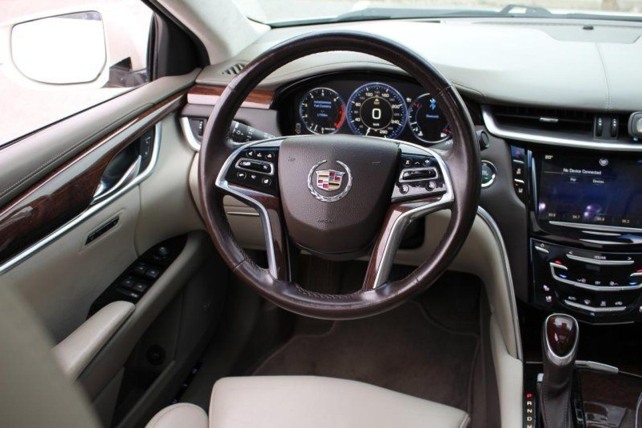 2013 Cadillac XTS Platinum*Low Ks*AWD*Heated Leather*Moon Roof*BT - Photo #20