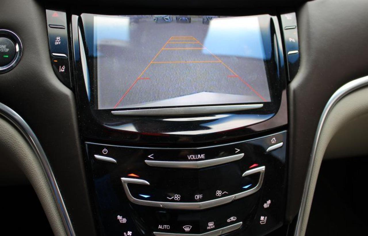 2013 Cadillac XTS Platinum*Low Ks*AWD*Heated Leather*Moon Roof*BT - Photo #25