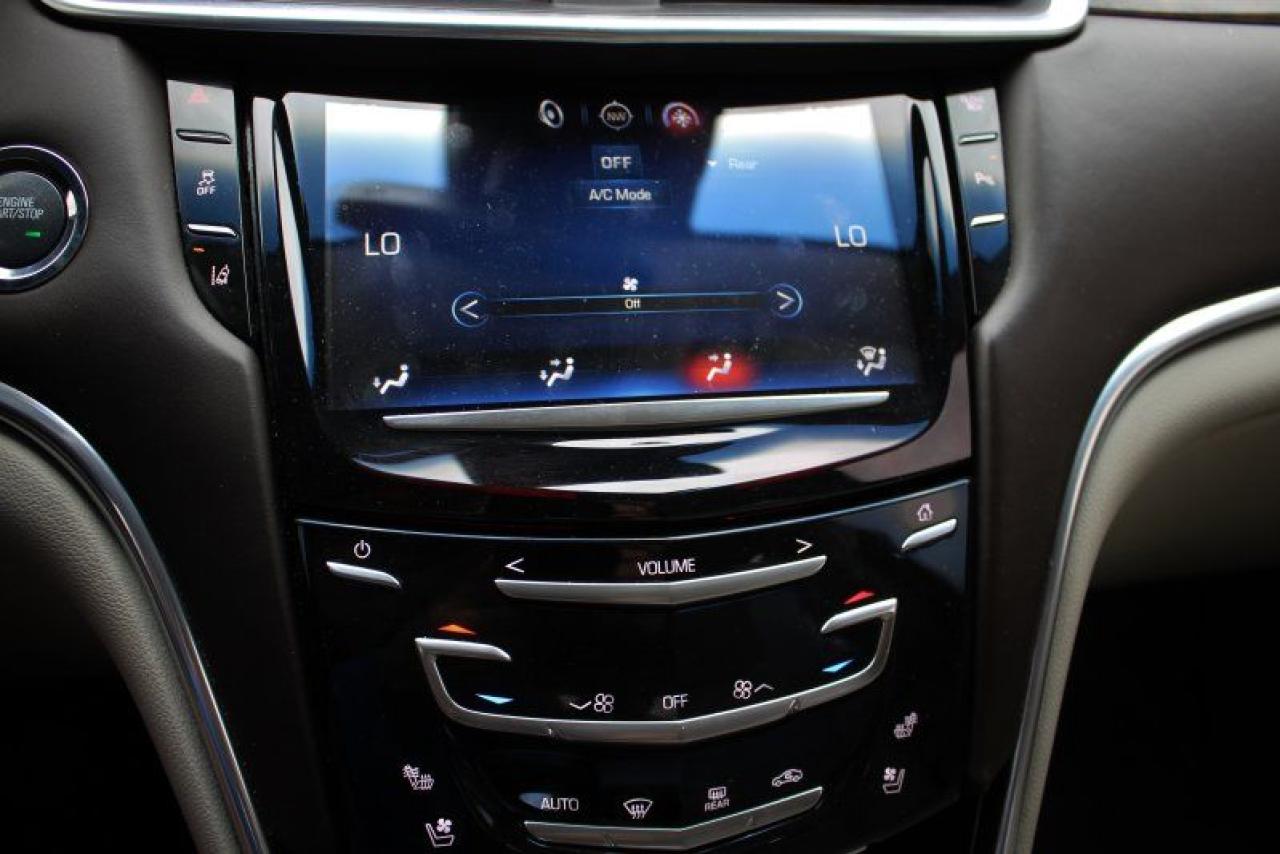2013 Cadillac XTS Platinum*Low Ks*AWD*Heated Leather*Moon Roof*BT - Photo #26