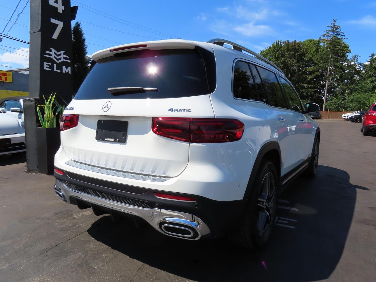 2024 Mercedes-Benz G-Class GLB 250 4MATIC - AMG PKG - MOONROOF - LEATHER Photo