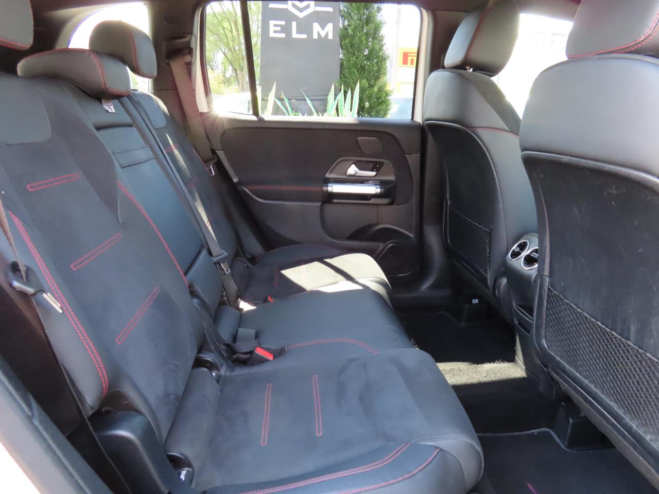 2024 Mercedes-Benz G-Class GLB 250 4MATIC - AMG PKG - MOONROOF - LEATHER Photo