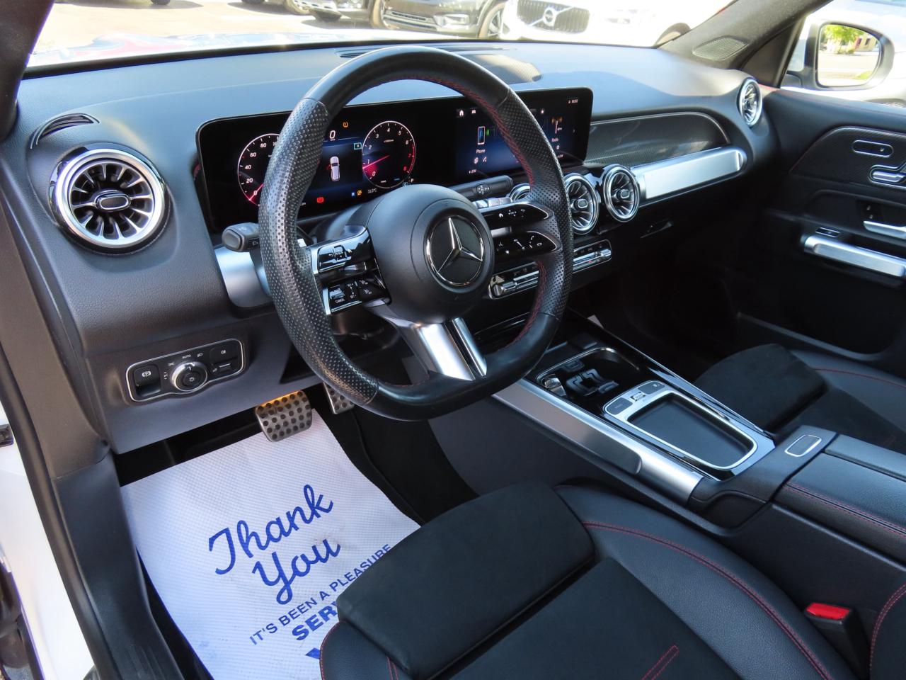 2024 Mercedes-Benz G-Class GLB 250 4MATIC - AMG PKG - MOONROOF - LEATHER Photo