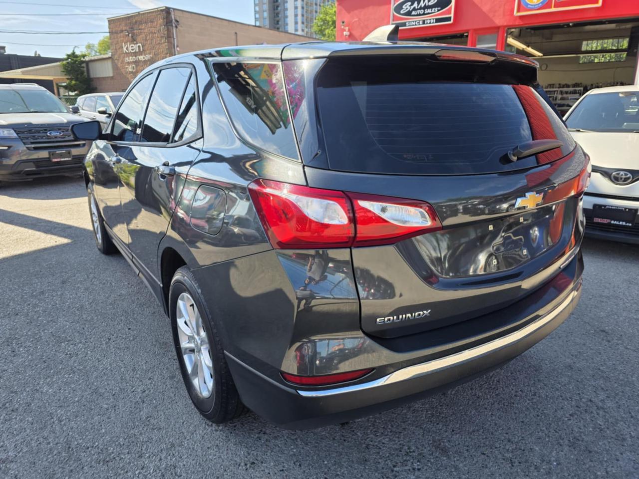 2018 Chevrolet Equinox LS AWD Photo