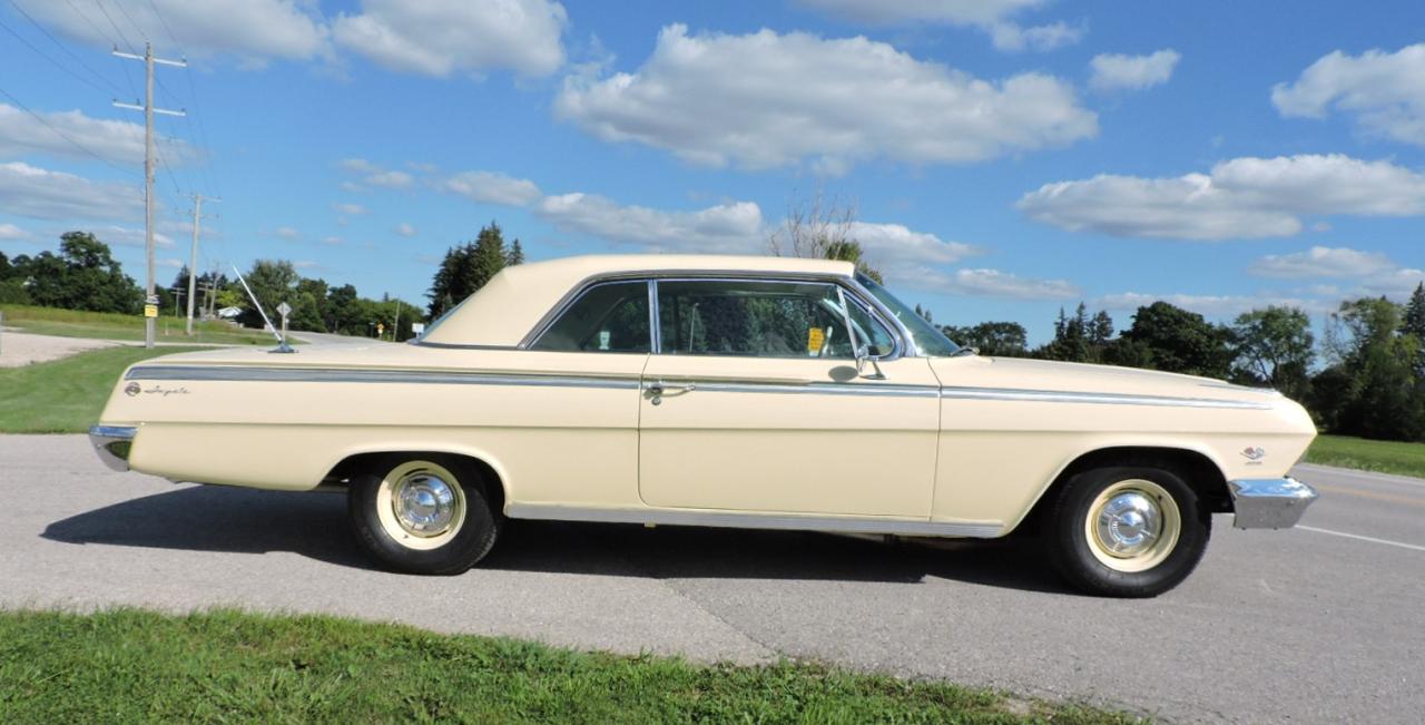 1962 Chevrolet Impala SS 409 4-Speed Stunning Car With 3-Year Warranty Photo4