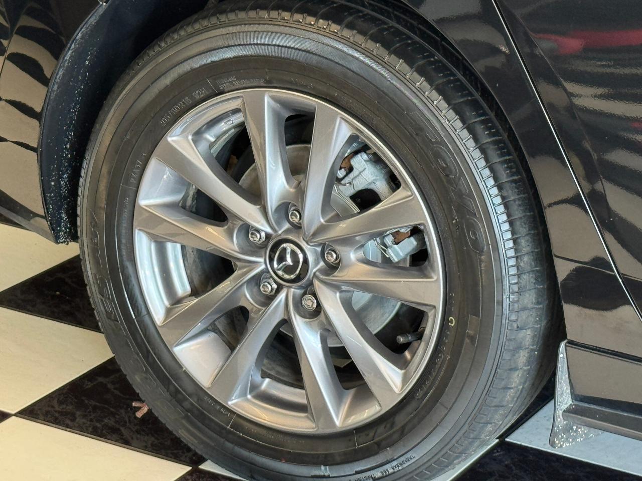 2022 Mazda MAZDA3 GS+Adaptive Cruise+LKA+New Brakes+CLEAN CARFAX - Photo #53