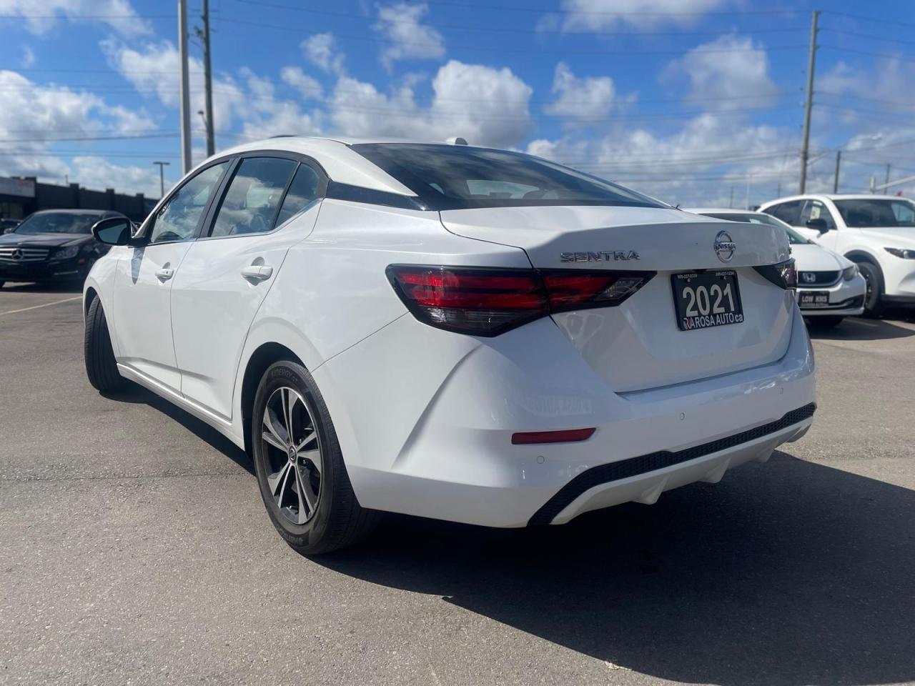 2021 Nissan Sentra AUTO LOW KM NO ACCIDENT HEATED SEATS BACKUP CAMERA Photo2