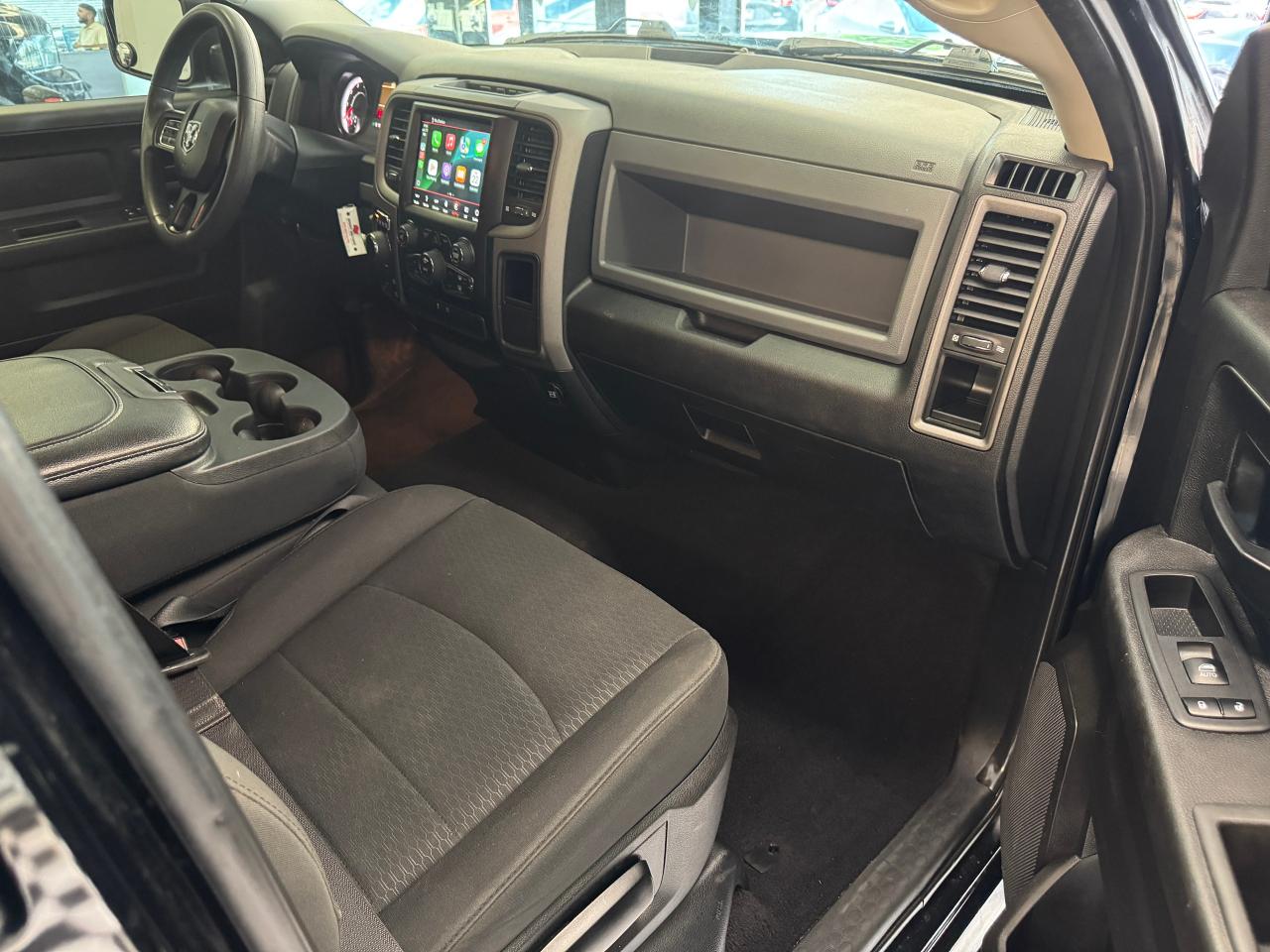2019 RAM 1500 Classic Express 4x4 Quad 6'4" Box+New Tires+CLEAN CARFAX Photo22