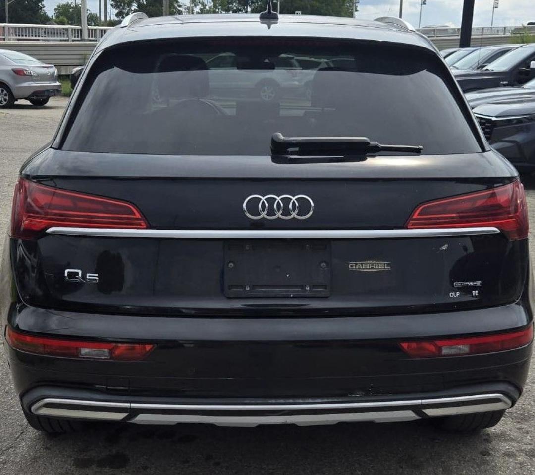 2021 Audi Q5 KOMFORT / NO ACCIDENTS / LEATHER / AWD / HTD SEATS - Photo #3