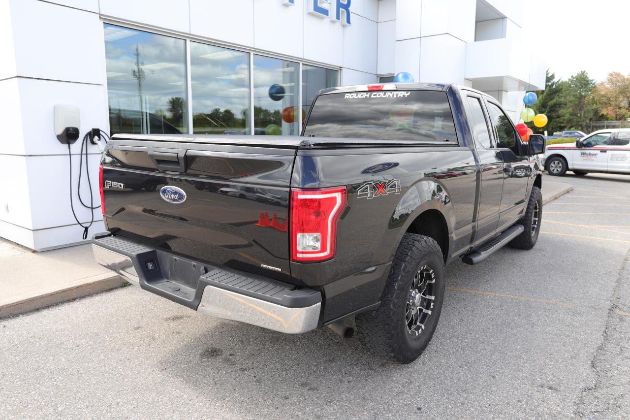 2015 Ford F-150 XLT 4WD SuperCab 145 Photo5