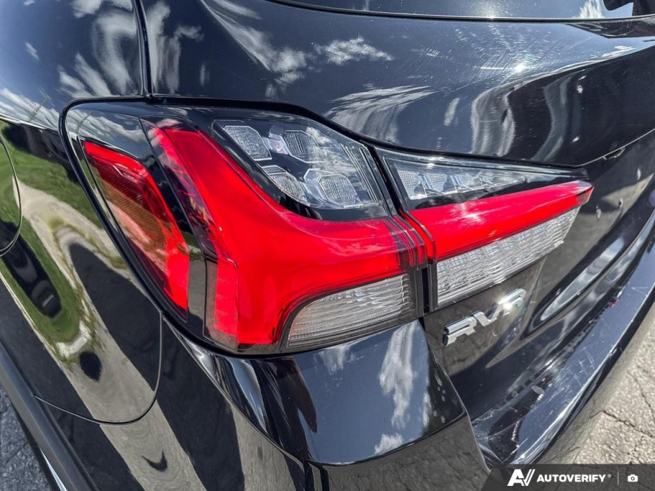 2024 Mitsubishi RVR SE / NO ACCIDENTS / HTD SEATS / 4WD / AUTO - Photo #8