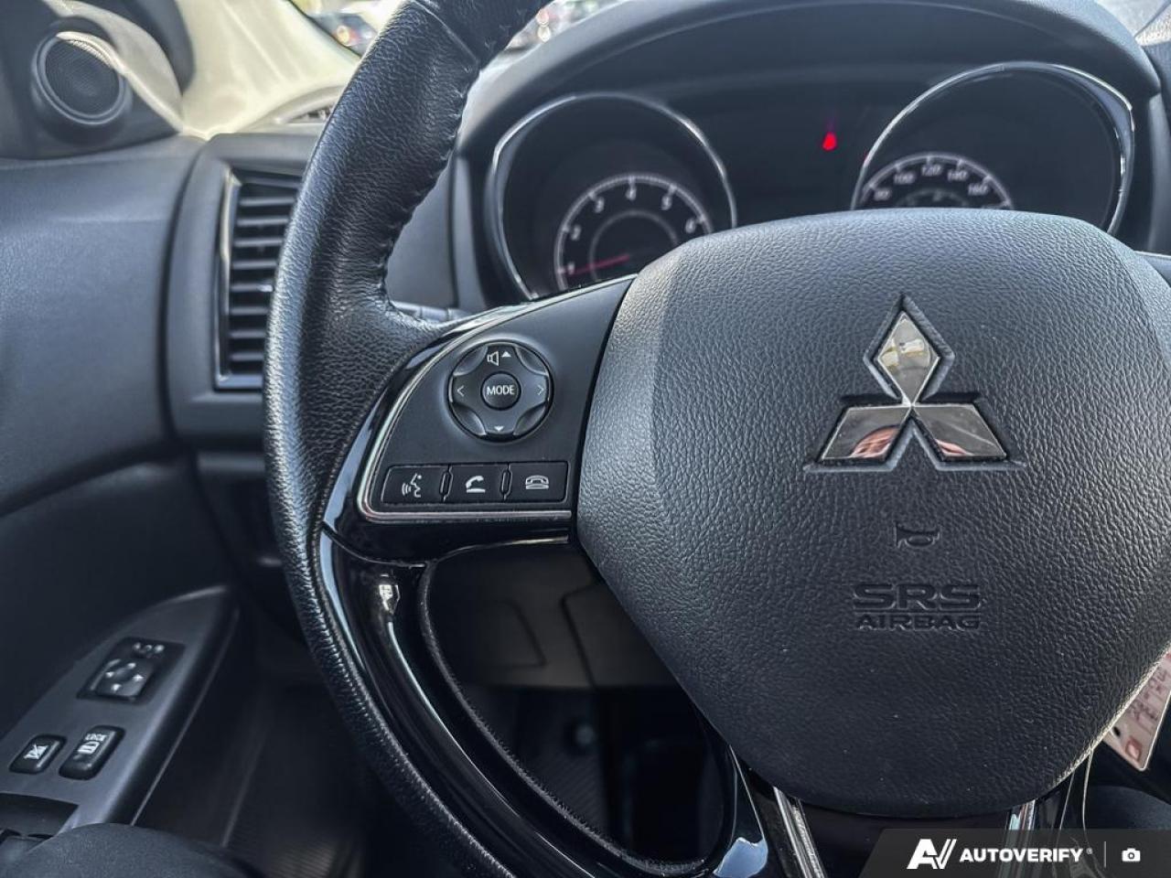 2024 Mitsubishi RVR SE / NO ACCIDENTS / HTD SEATS / 4WD / AUTO - Photo #20