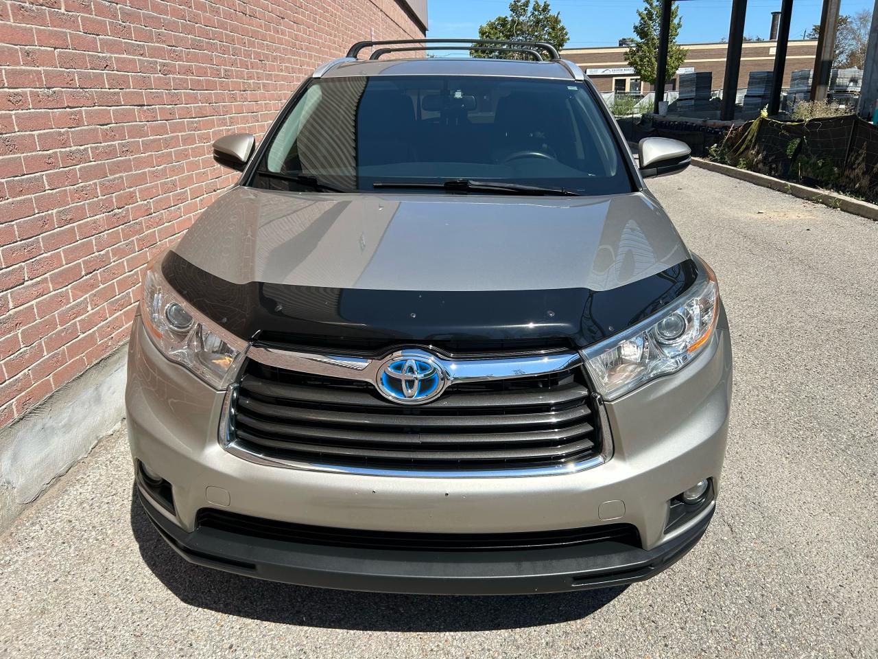 2014 Toyota Highlander Hybrid XLE - Photo #2