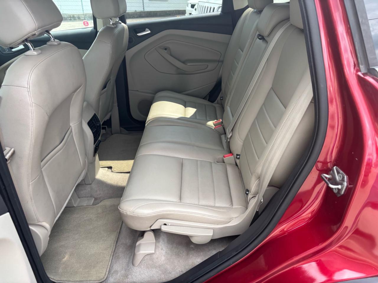 2013 Ford Escape SEL, All Wheel Drive, Leather, Panoramic Roof