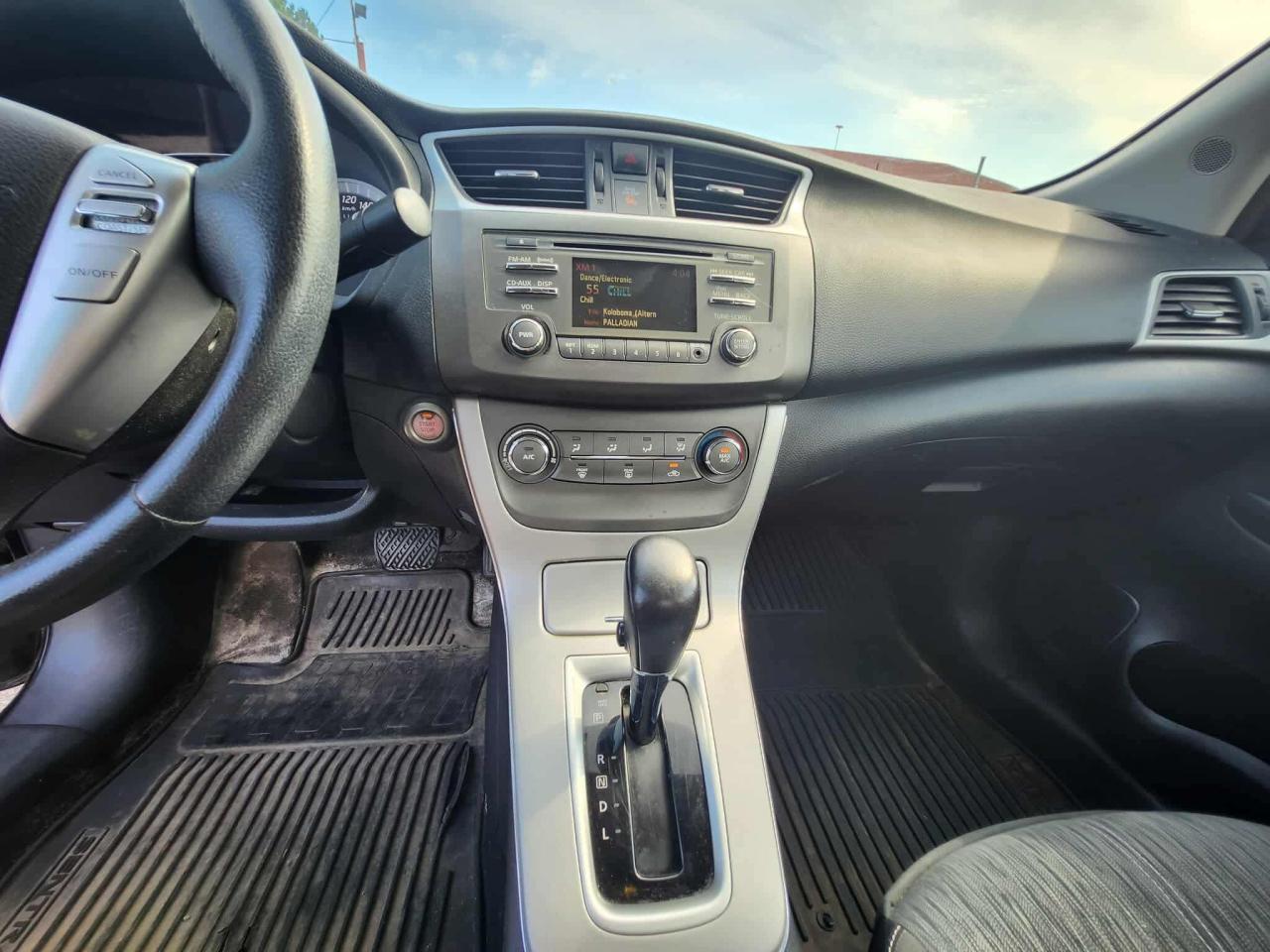 2014 Nissan Sentra 4DR SDN CVT SV - Photo #16