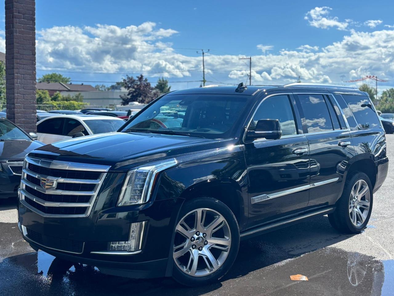 Used 2015 Cadillac Escalade PREMIUM for sale in Vaudreuil-Dorion, QC