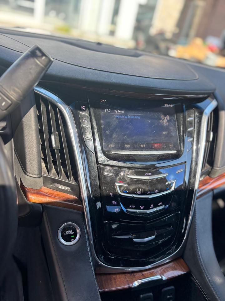 2015 Cadillac Escalade PREMIUM - Photo #3