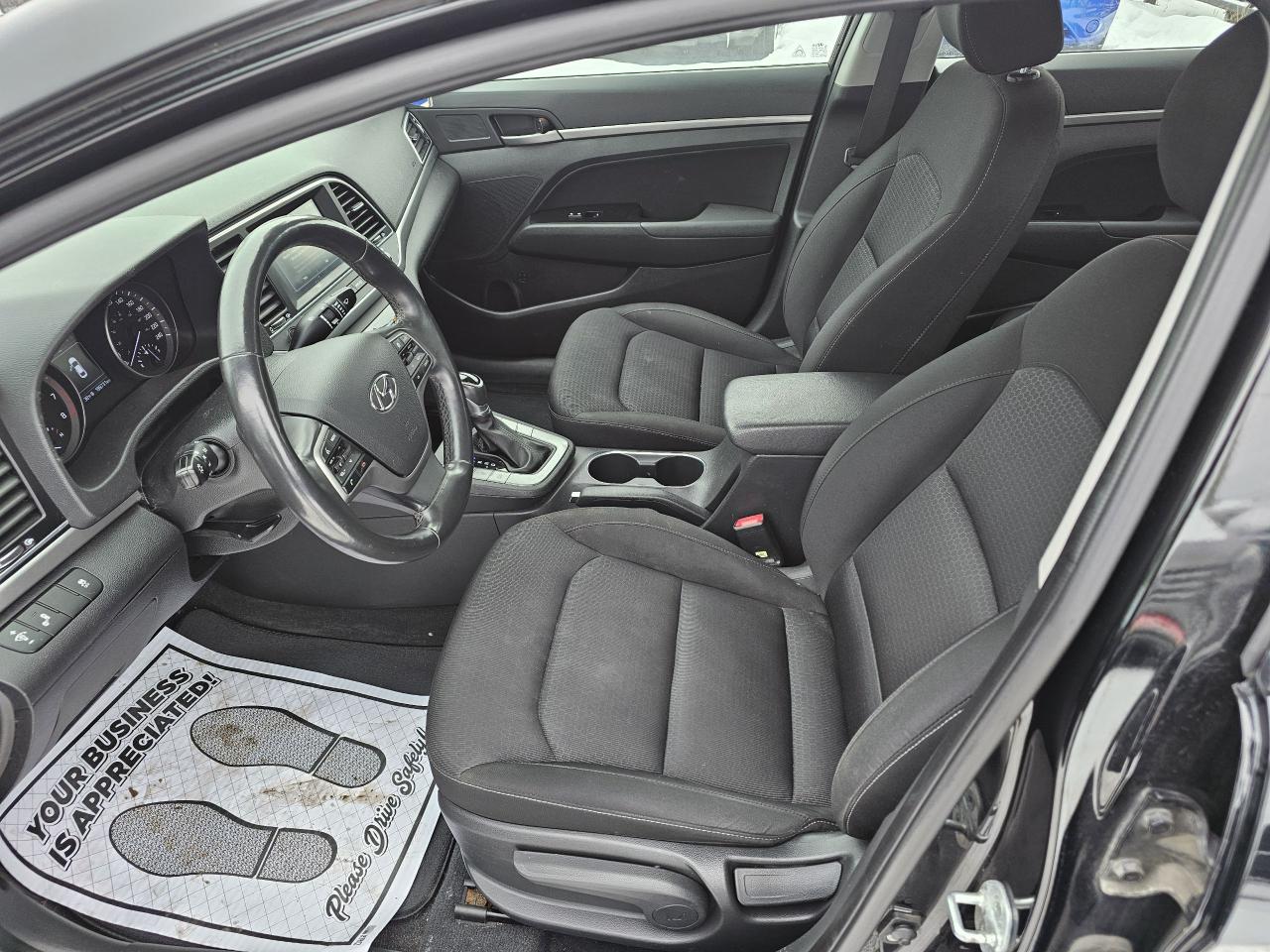 2017 Hyundai Elantra GL, AUTO, BLUETOOTH, REARVIEW CAMERA, POWER GROUP Photo