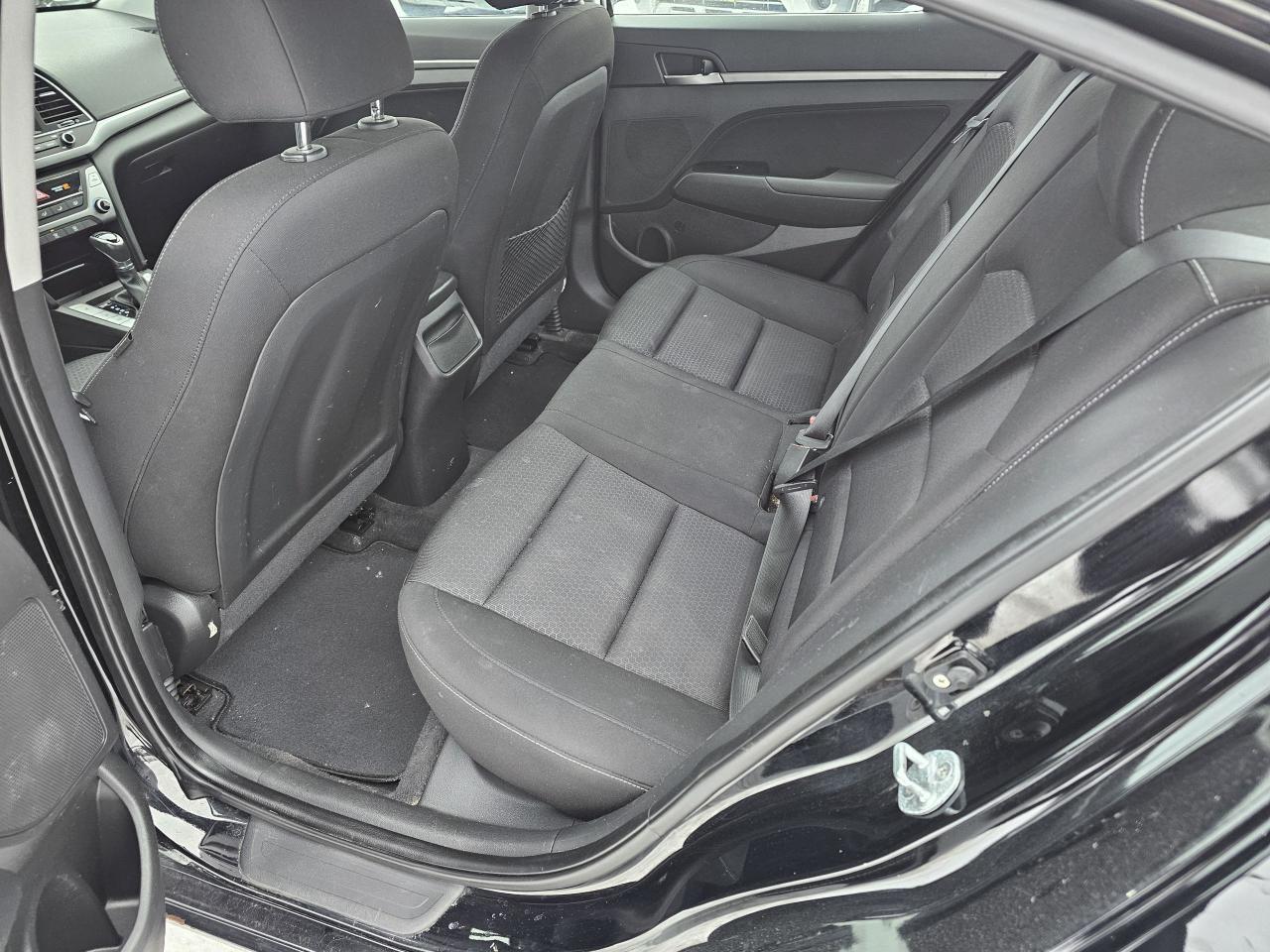 2017 Hyundai Elantra GL, AUTO, BLUETOOTH, REARVIEW CAMERA, POWER GROUP Photo