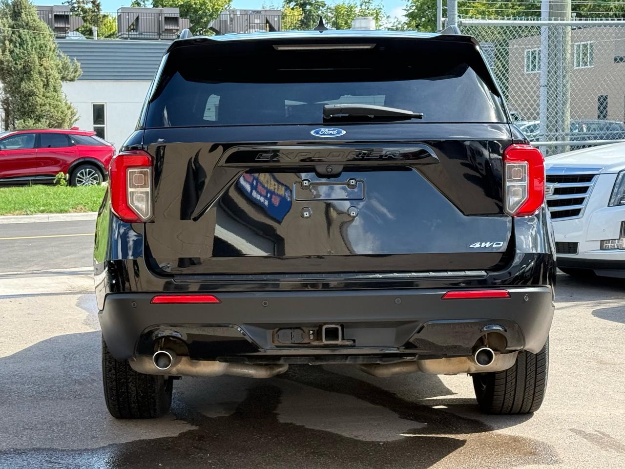 2022 Ford Explorer ST-Line 7PASS|TOWPKG|SUNROOF|NAVI|BACKUP - Photo #4