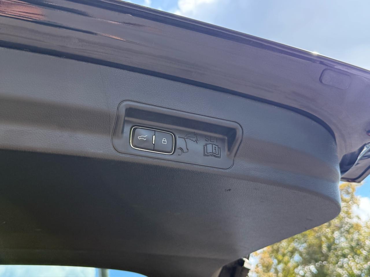 2022 Ford Explorer ST-Line 7PASS|TOWPKG|SUNROOF|NAVI|BACKUP - Photo #21