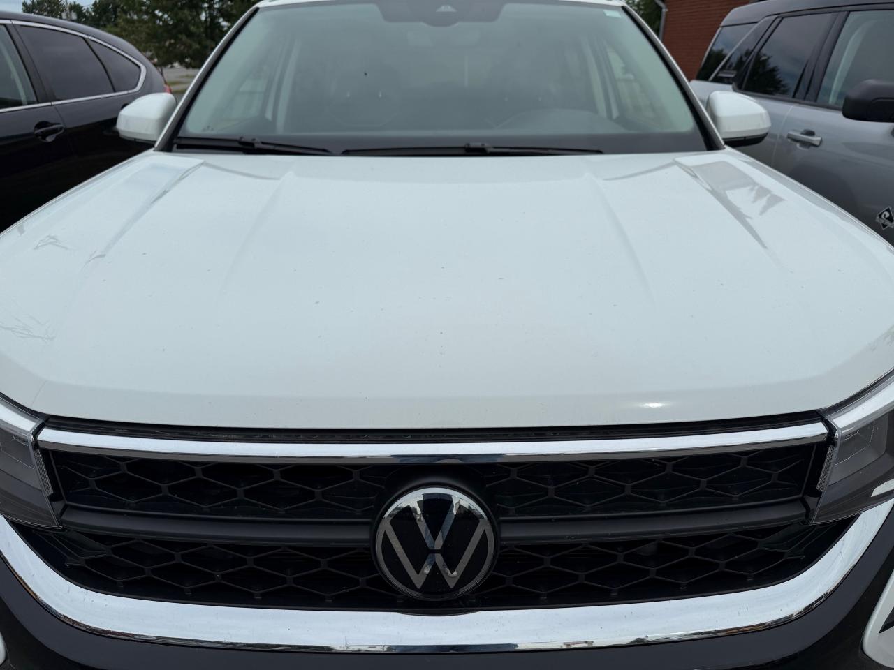 Used 2024 Volkswagen Taos Comfortline Heated Steering and Seats! AutoStart! for sale in Kemptville, ON