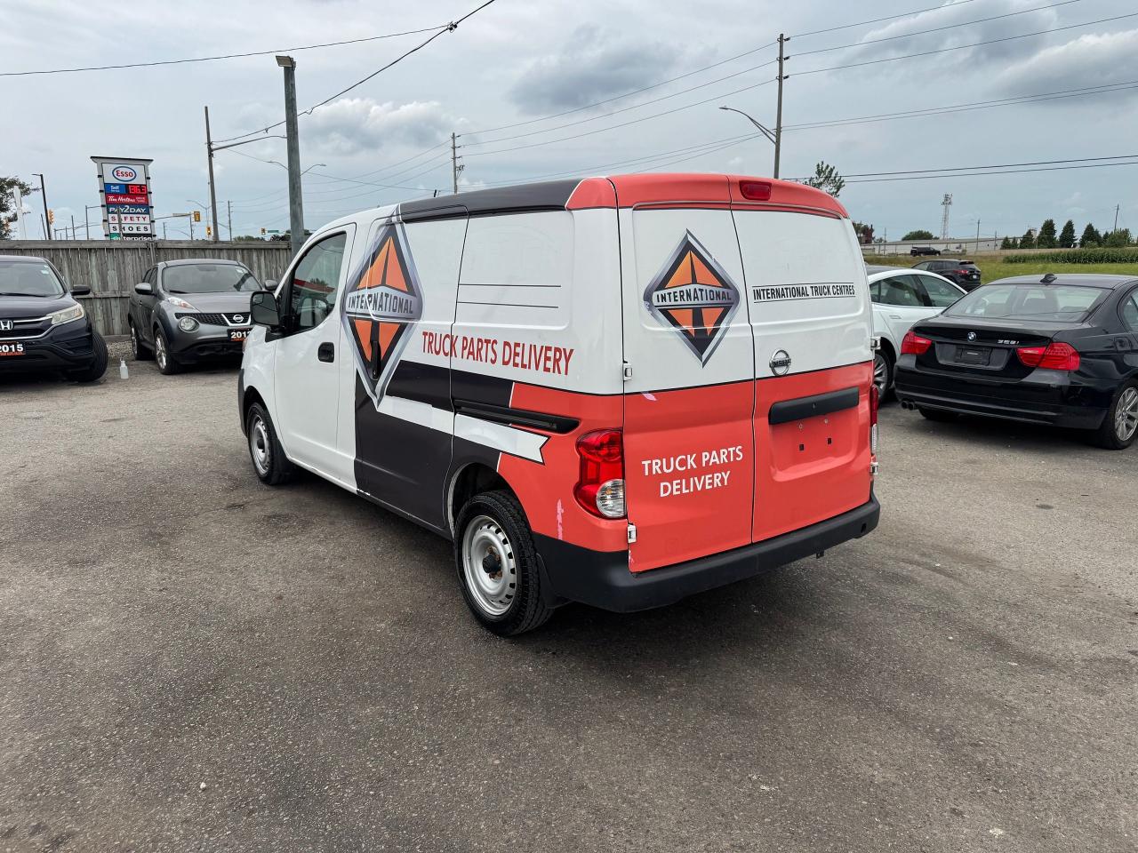2019 Nissan NV200 S, MINI CARGO VAN, 4 CYL, AUTO, RUNS WELL, AS IS - Photo #3