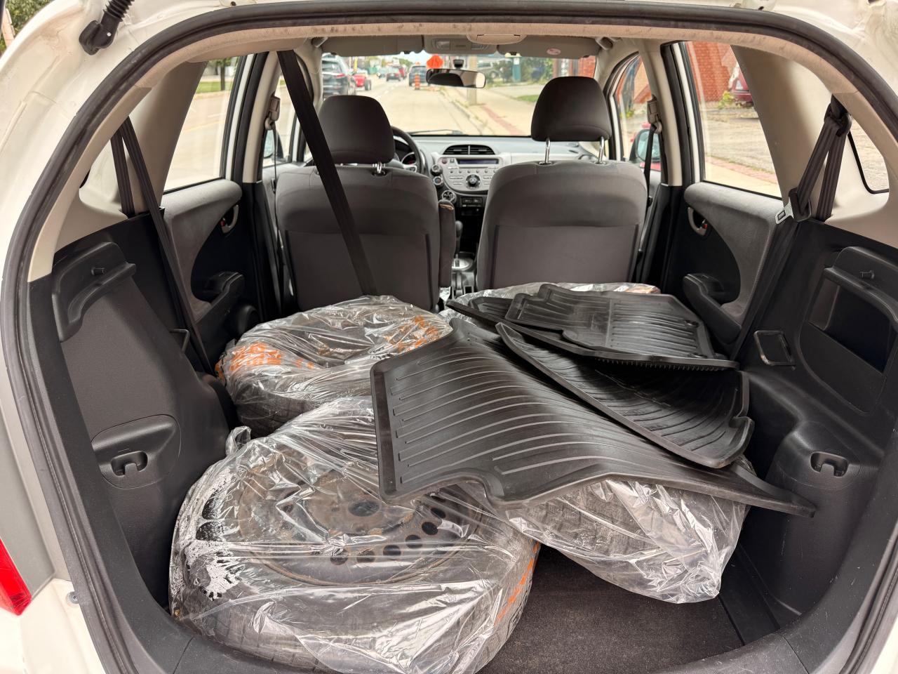 2013 Honda Fit 5dr HB Auto LX - Photo #20