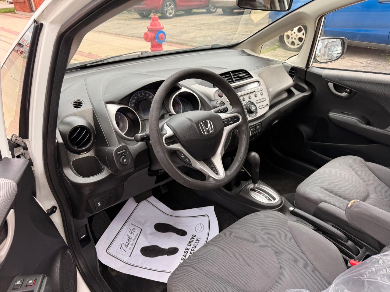 2013 Honda Fit 5dr HB Auto LX - Photo #16