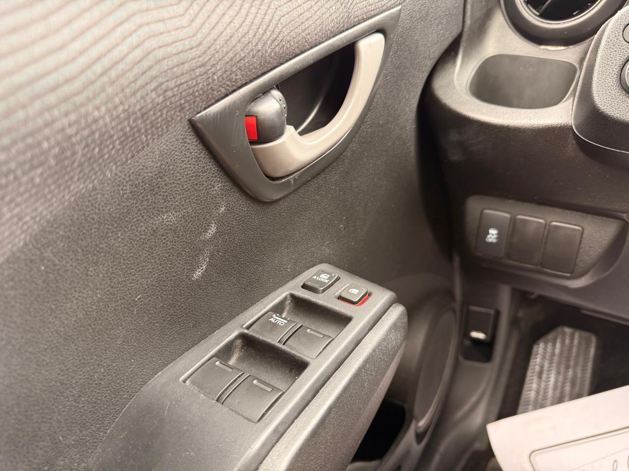 2013 Honda Fit 5dr HB Auto LX - Photo #28