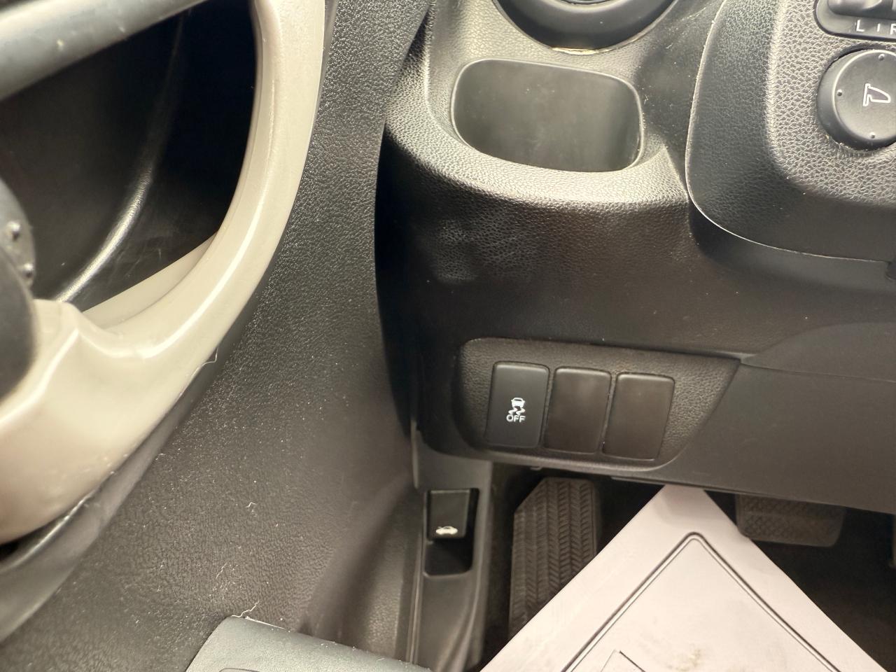 2013 Honda Fit 5dr HB Auto LX - Photo #27